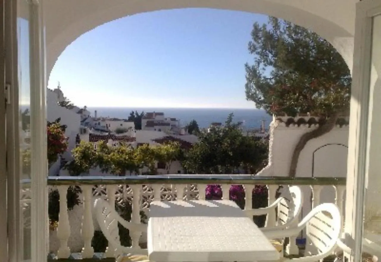 Spacious Apartment Lovely View Nerja